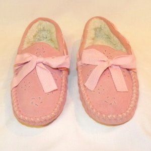 Avon Pastel Moccasin Slippers, Pink Rose, Size 8, New